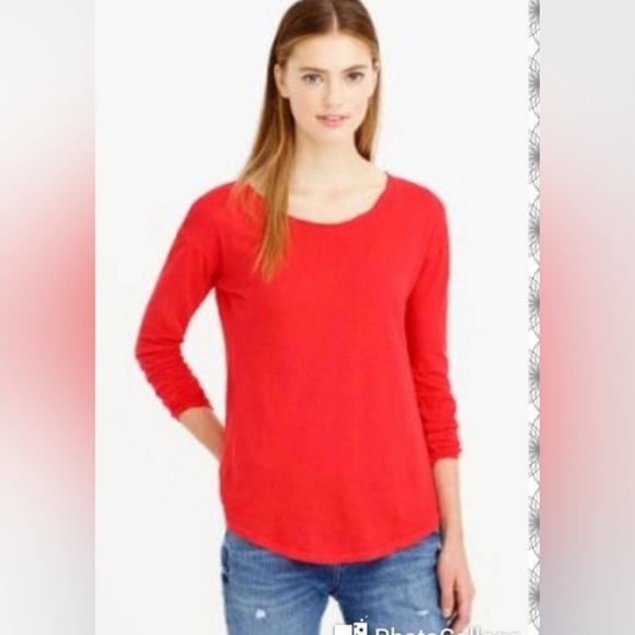 GAP Tops - Gap Orange Red Thin Cotton Sleeve Button Detail Scoop Neck Long Sleeve Tee
